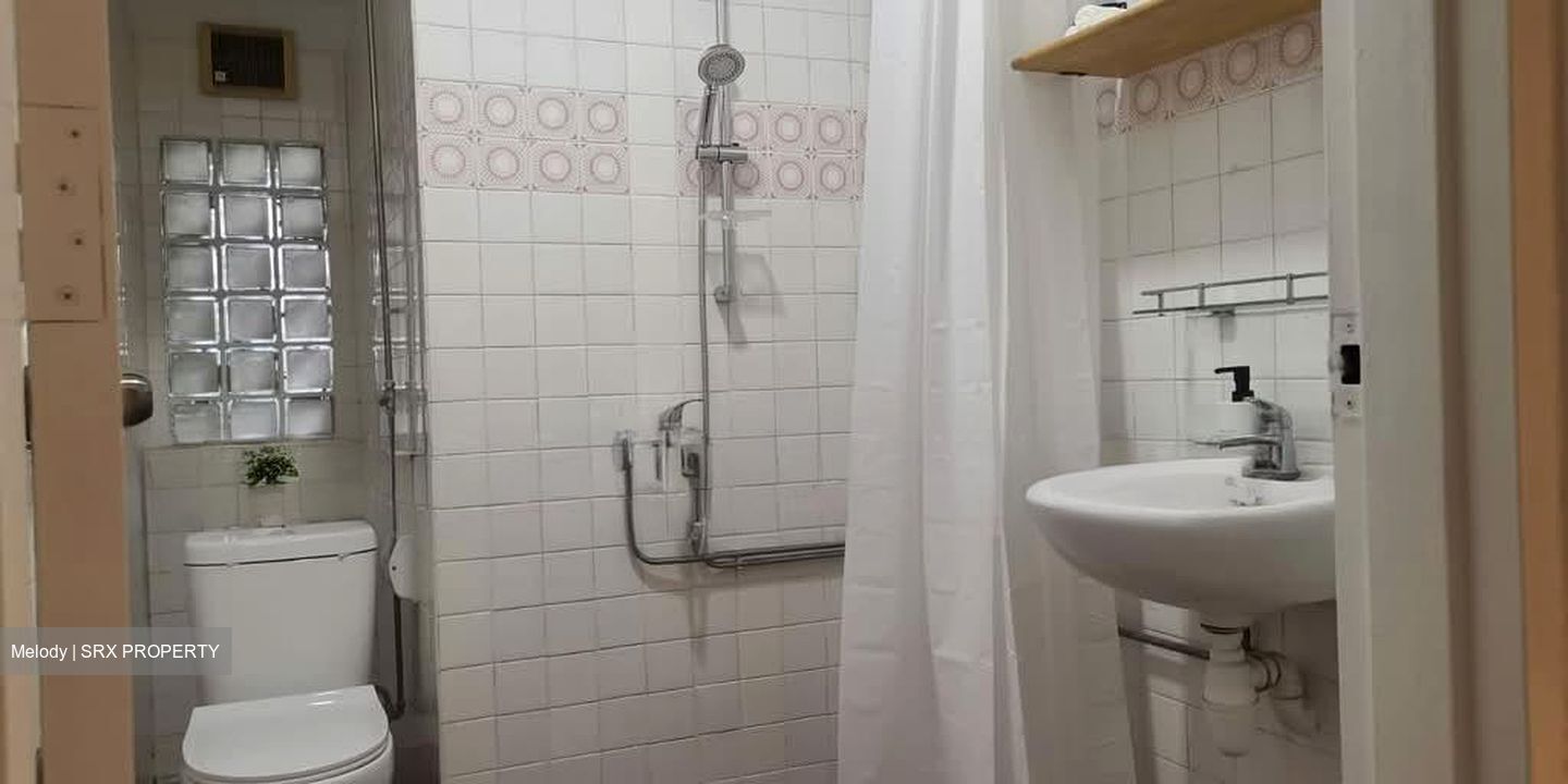 Queensway Tower / Queensway Shopping Centre (D3), Apartment #580822541